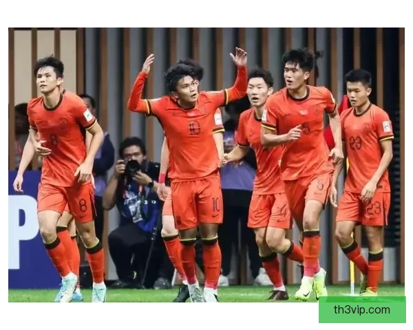 中国U20对阵澳大利亚双方大轮换朱鹏宇先发依木兰替补出场